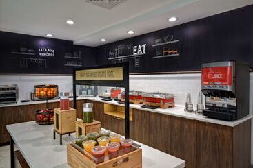 هتل Hampton Inn Nyjfk