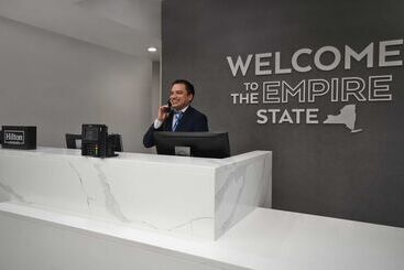هتل Hampton Inn Nyjfk