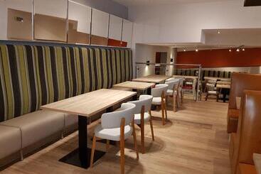 هتل Holiday Inn Birmingham City, An Ihg