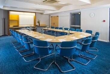 هتل Holiday Inn Express Cambridge, An Ihg