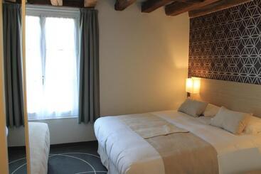 هتل Hôtel Le Blason