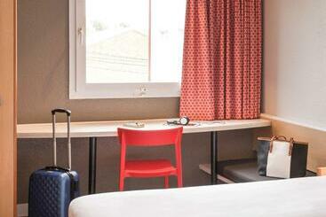 هتل Ibis Madrid Fuenlabrada
