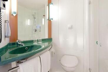 هتل Ibis Madrid Fuenlabrada