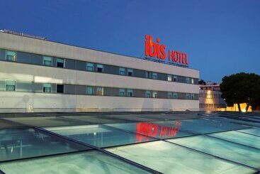 Ibis Porto Sao Joao - Porto