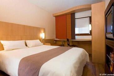 هتل Ibis Styles Toulouse Lavaur