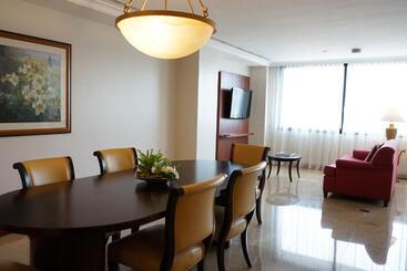 هتل Jw Marriott  Caracas