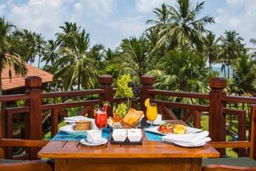 هتل Royal Palms Beach