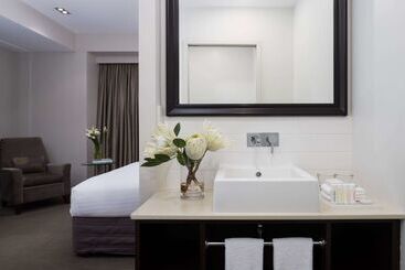 هتل Rydges Auckland