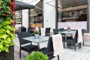 هتل Scandic Plaza Turku