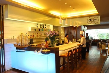 هتل St. James