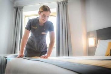 Maldron Hotel Belfast International Airport