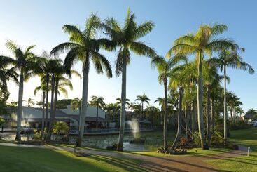 Oaks Sunshine Coast Oasis Resort