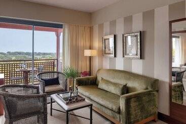 Precise Resort El Rompido-The Hotel