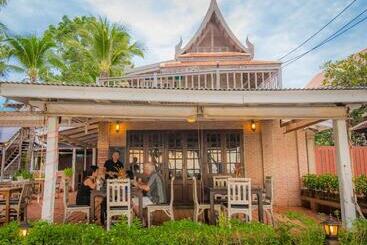 Rabbit Resort Pattaya