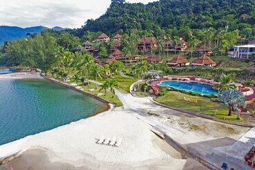 استراحتگاه The Aiyapura Koh Chang