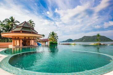 استراحتگاه The Aiyapura Koh Chang