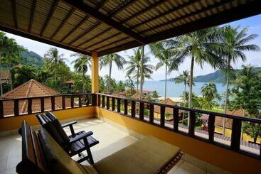 استراحتگاه The Aiyapura Koh Chang
