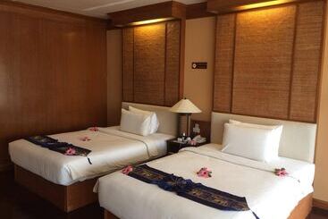 استراحتگاه The Aiyapura Koh Chang