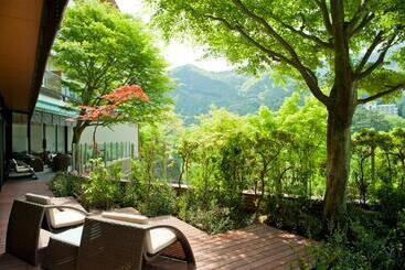 ریوکان Kanaya Hotel Kinugawa