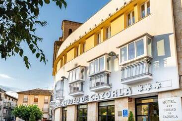 هتل Ciudad De Cazorla