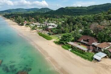 Srilanta Resort And Spa