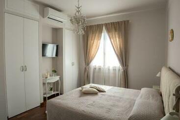 تختخواب و صبحانه Casavittorio