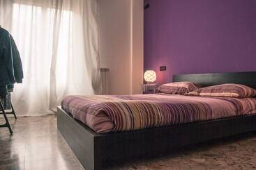 تختخواب و صبحانه La Casa Di Adua