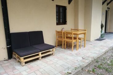 تختخواب و صبحانه La Vecchia Valigia