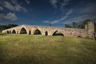 تختخواب و صبحانه Suite Del Ponte Normanno