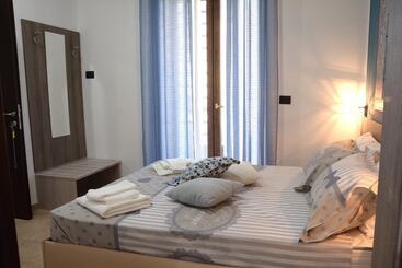 تختخواب و صبحانه Sylva Mala Home