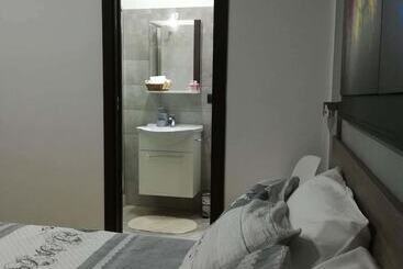 تختخواب و صبحانه Sylva Mala Home