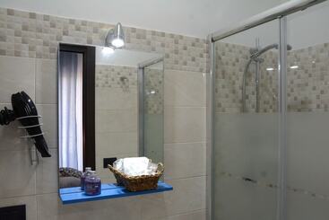 تختخواب و صبحانه Sylva Mala Home