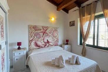 تختخواب و صبحانه Villa Salentina