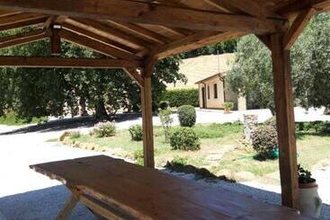 هتل روستایی Poggio Al Vento