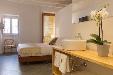 هتل Secrets Priorat