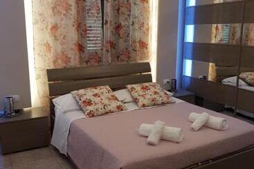 پانسیون Affittacamere Casa Brajan