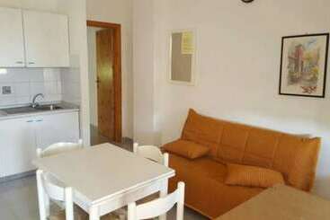 اقامتگاه Capo Rizzuto Resort