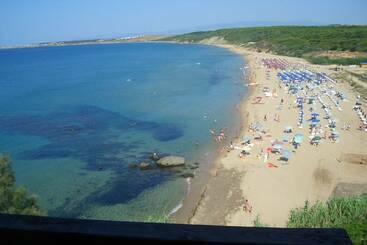 اقامتگاه Capo Rizzuto Resort