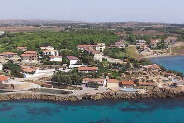 اقامتگاه Capo Rizzuto Resort
