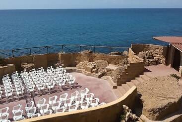 اقامتگاه Capo Rizzuto Resort