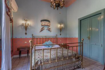 تختخواب و صبحانه Villa Nicolaci   Liberty Suites