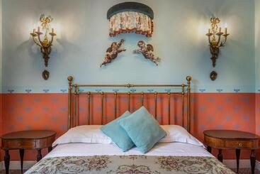 تختخواب و صبحانه Villa Nicolaci Liberty Suites