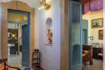 تختخواب و صبحانه Villa Nicolaci   Liberty Suites