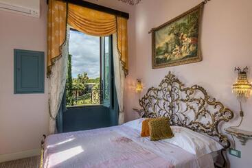 تختخواب و صبحانه Villa Nicolaci   Liberty Suites
