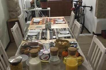 Bomarosa B&b