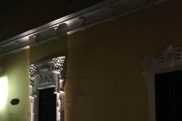پانسیون Agorà Suites & Apartments