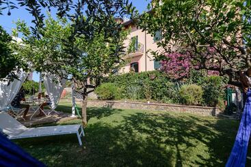 تختخواب و صبحانه Casa Vittoria