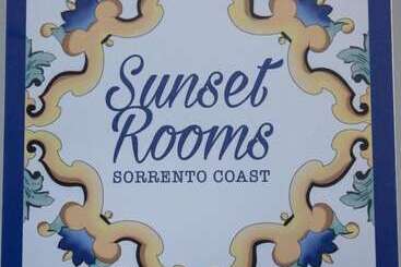 تختخواب و صبحانه Sunset Rooms