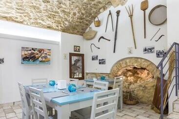 Casa Dell Aromatario B&b