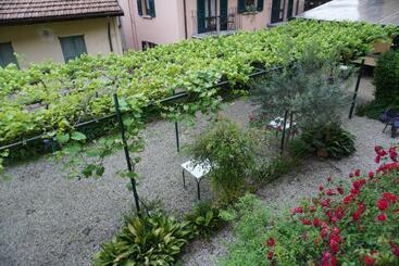 هتل Albergo Giardinetto